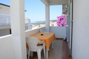  Apartment Hvar 4593a  Хвар